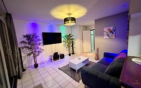 Exotic Palm , 1 Chambre Climatisee, Wifi Fibre, Vue Mer