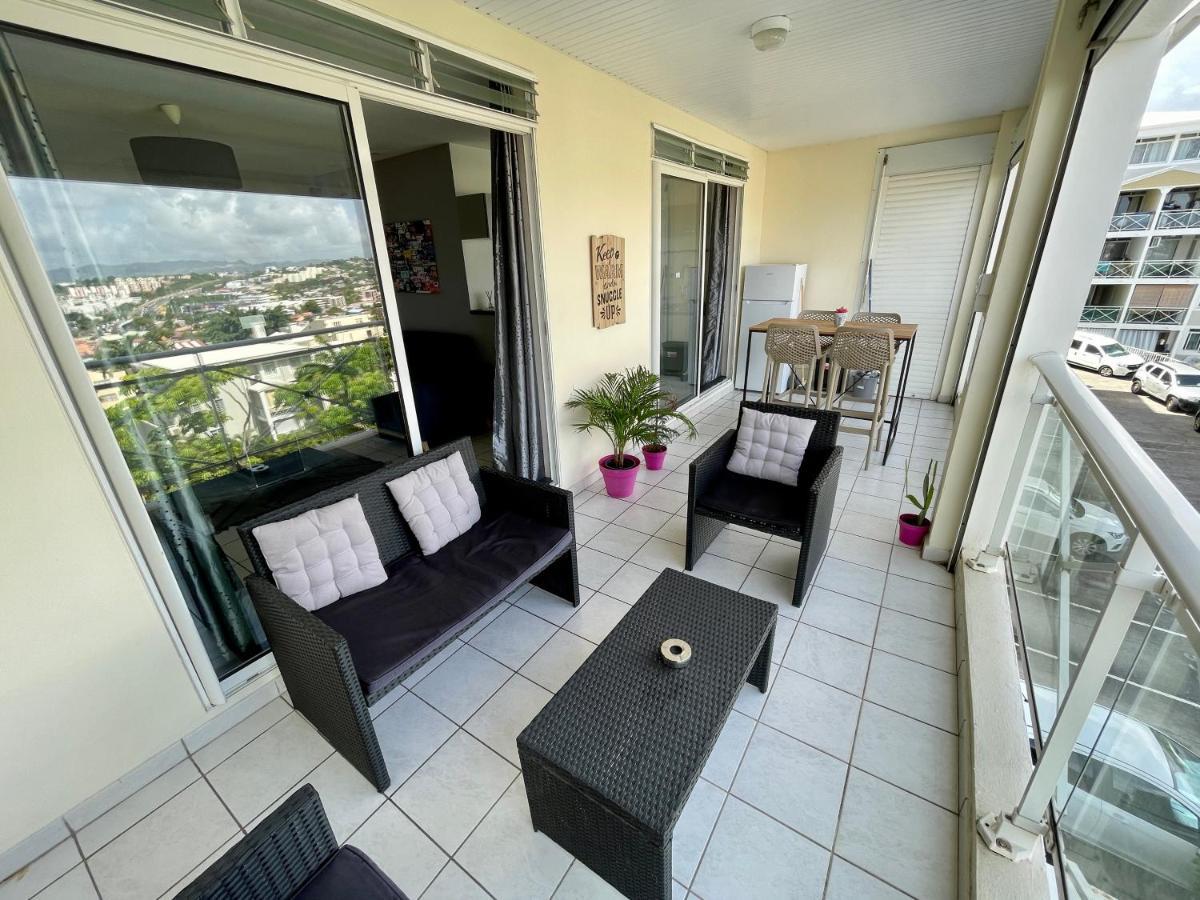 Exotic Palm , 1 Chambre Climatisee, Wifi Fibre, Vue Mer Fort-de-France Extérieur photo
